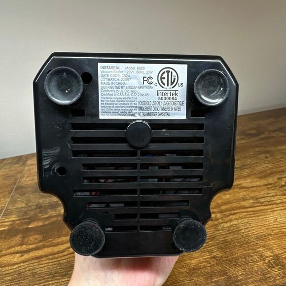 InstaSeal Vacuum Sealer Model 6029 – Automatic Food Sealer Instruction Manual - Picture 8 of 8